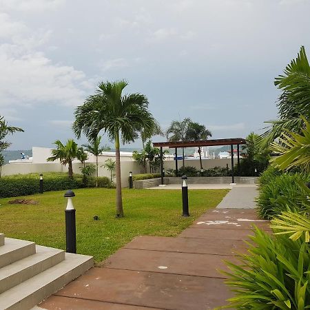 Studio Unit At Centrio Tower Cagayan de Oro Exterior photo